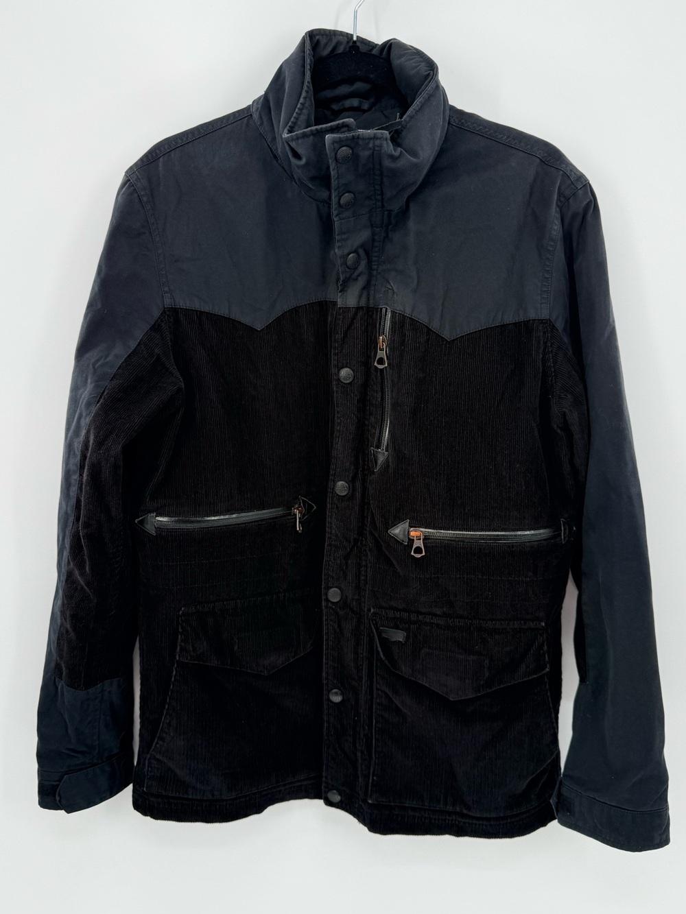 Levi's Men's M Black Corduroy Hooded Utility Field Jacket Workwear Rugged - Picture 2 of 11